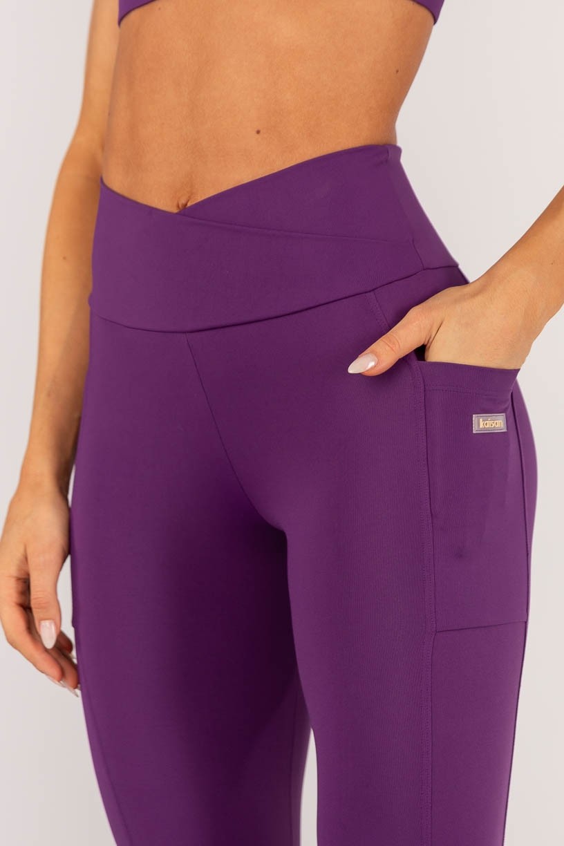 K4360-E_Calca_Legging_com_Cos_Transpassado_e_Bolsos_Ametista__Ref:_K4360-E