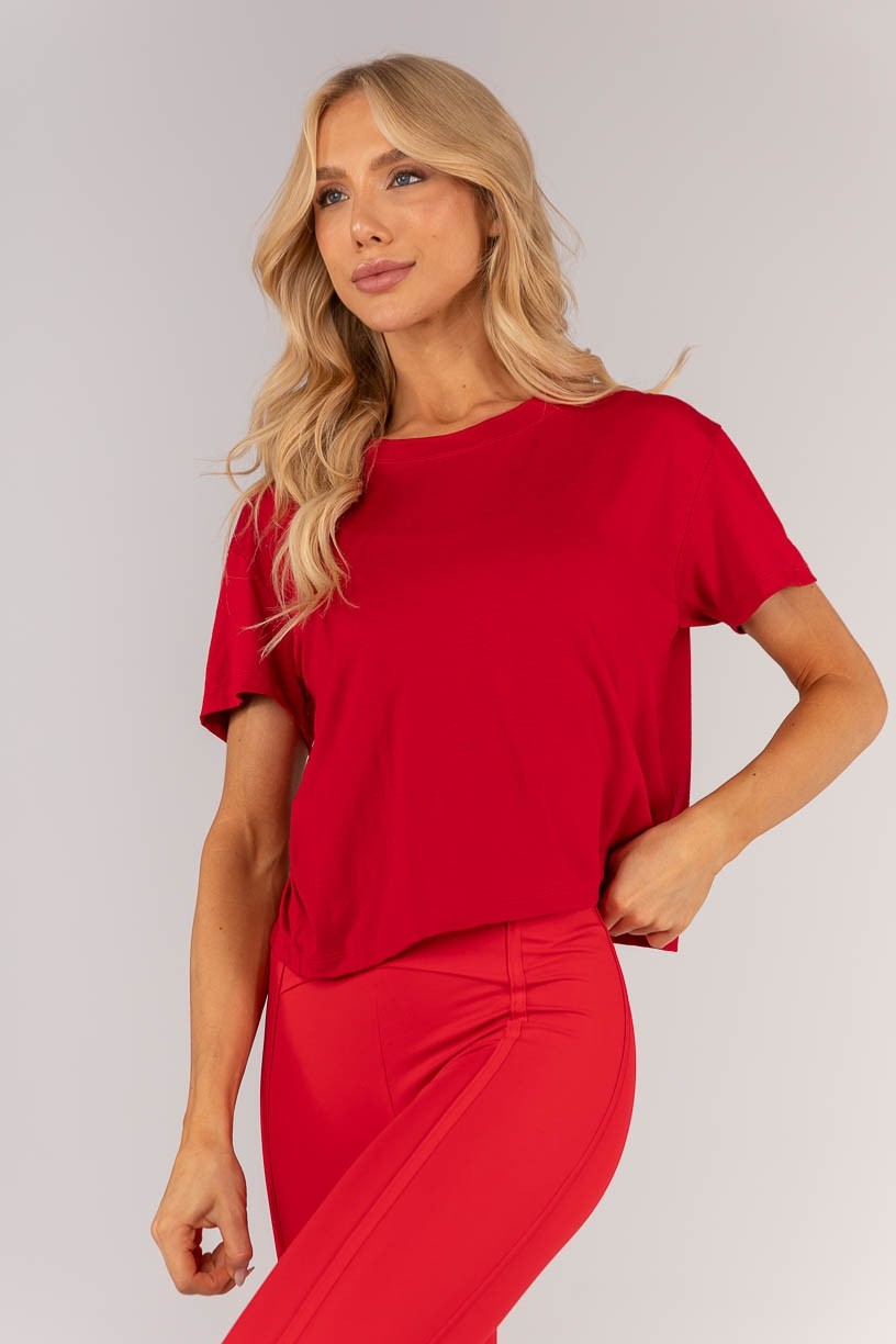 K4377-E_Blusa_com_Abertura_Nas_Costas_Vermelho__Ref:_K4377-E