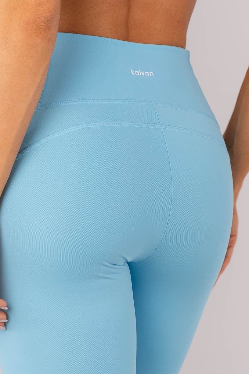 K4592-A_Calca_Legging_com_Bolsos_na_Lateral_Cos_Azul_Ceu__Ref:_K4592-A