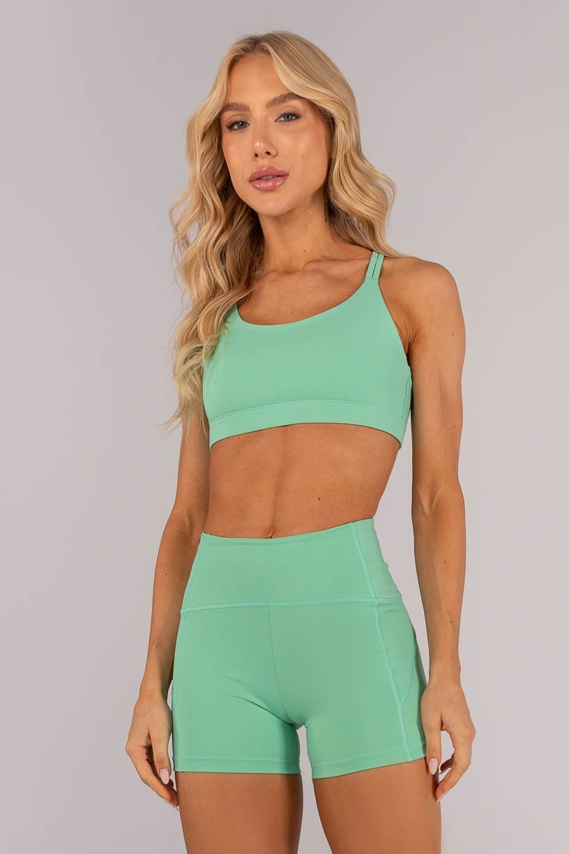 K4591-B_Top_com_Alcas_Cruzadas_e_Costas_Abertas_Verde_Menta__Ref:_K4591-B