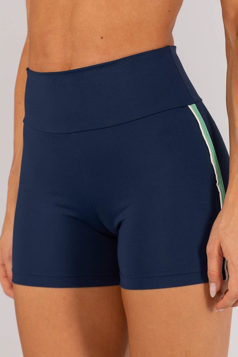 K4596-A_Short_Tricolor_com_Vivo_no_Chapado_Azul_Marinho__Verde_Menta__Off-White__Ref:_K4596-A