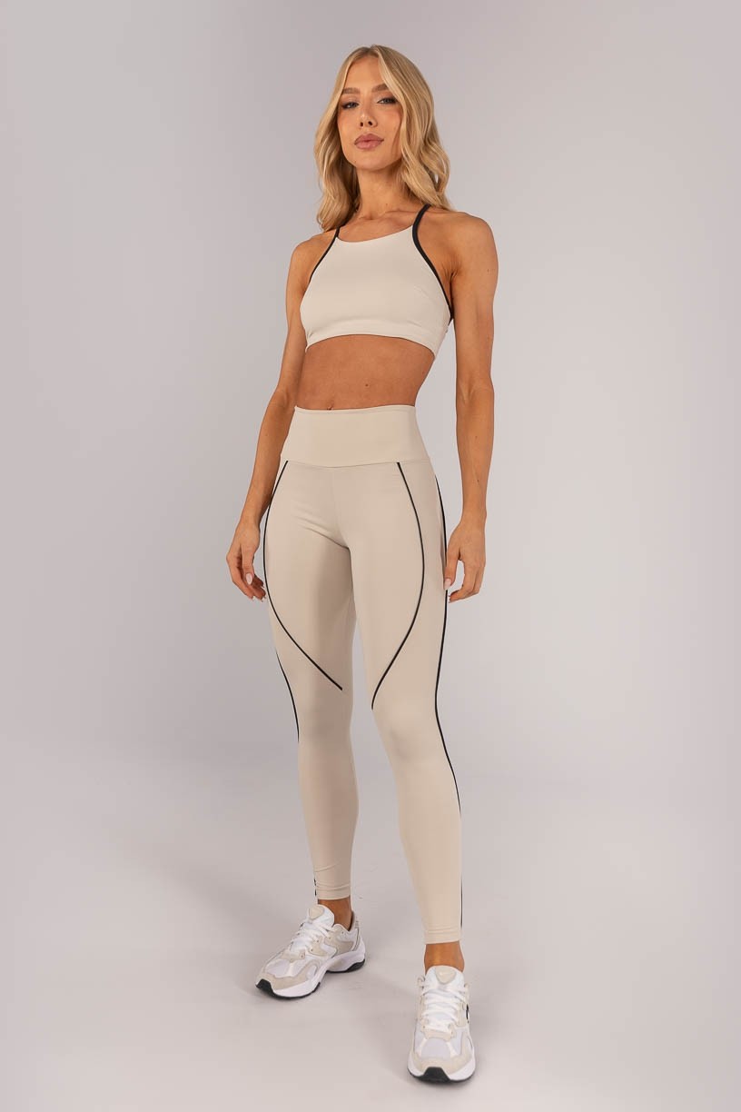 K4598-B_Calca_Legging_com_Vivos_Bege__Preto__Ref:_K4598-B