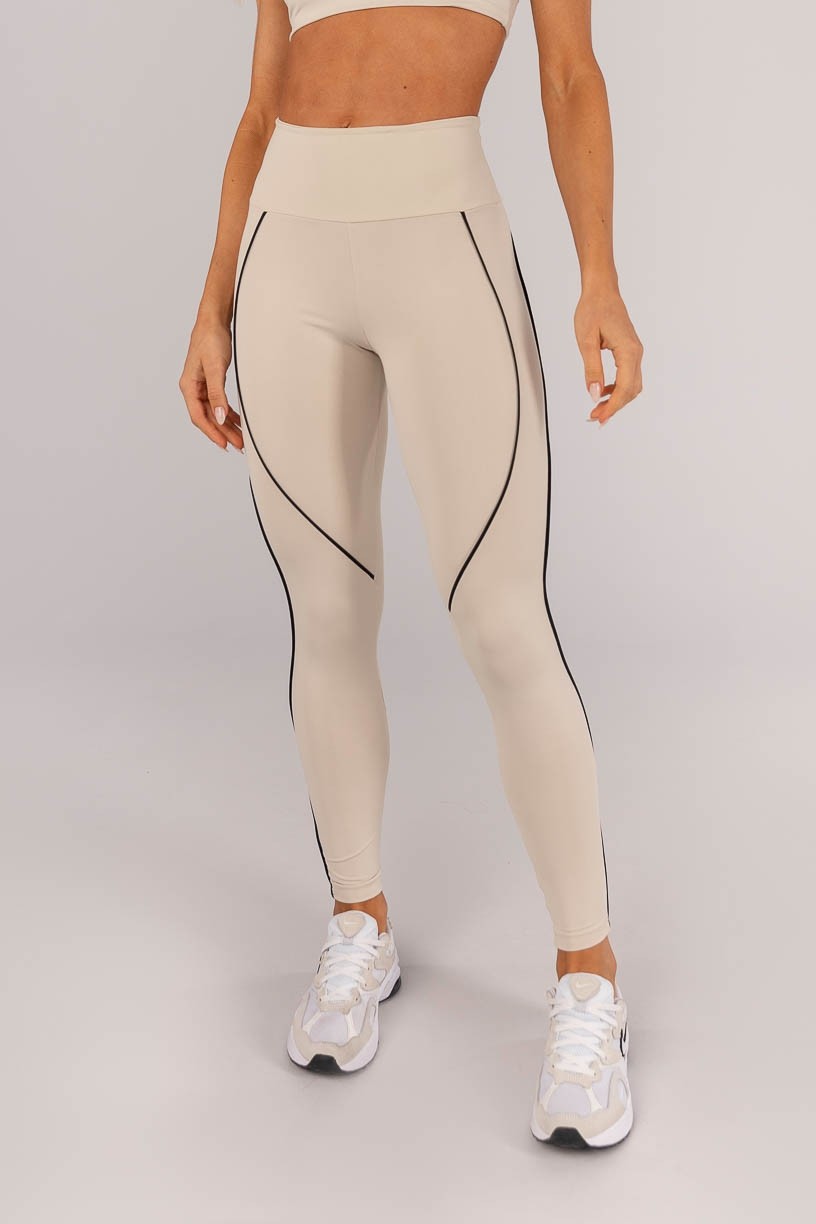 K4598-B_Calca_Legging_com_Vivos_Bege__Preto__Ref:_K4598-B