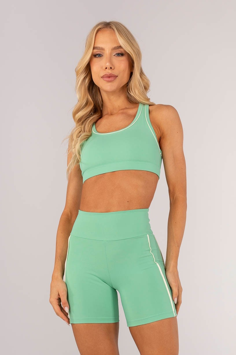 K4606-A_Top_com_Vivo_no_Vies_e_Abertura_nas_Costas_Verde_Menta__Off-White__Ref:_K4606-A