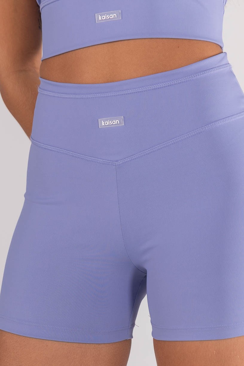 K4322-E_Short_com_Cobertura_no_Cos_e_na_Vira_Lavanda__Ref:_K4322-E
