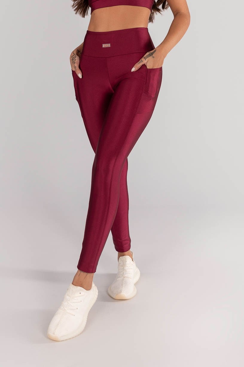 K4375-B_Calca_Legging_com_Bolsos_Laterais_Vinho__Ref:_K4375-B