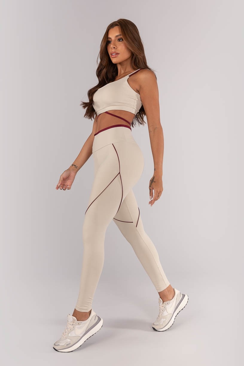 K4615-A_Calca_Legging_com_Detalhe_Vivo_e_Vira_Off-White__Vinho__Ref:_K4615-A