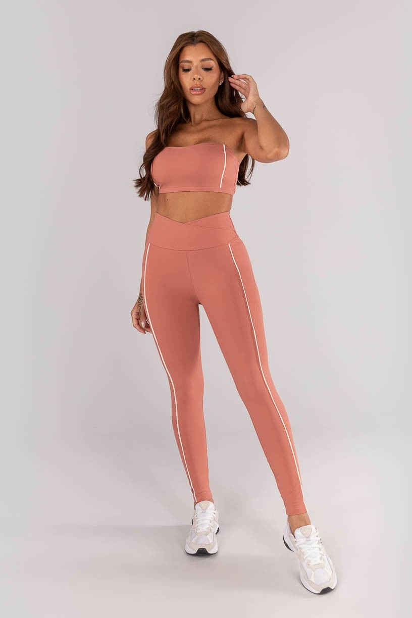 K4618-B_Calca_Legging_com_Cos_Transpassado_e_Bolsos_com_Vivo_Telha__Vanilla__Ref:_K4618-B