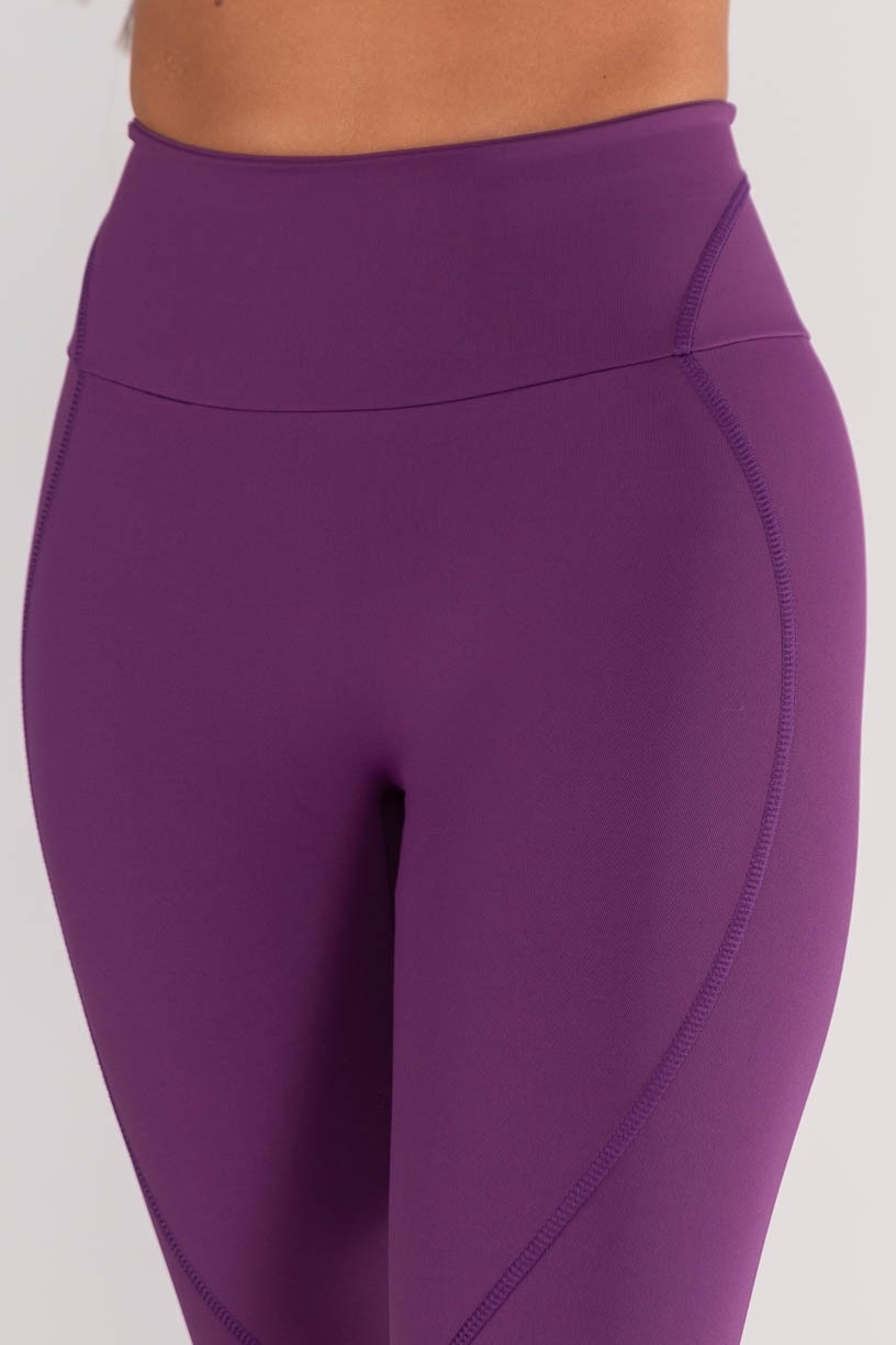 K4628-B_Calca_Legging_sem_Gancho_e_Cobertura_e_Bolso_no_Cos_Ametista__Ref:_K4628-B