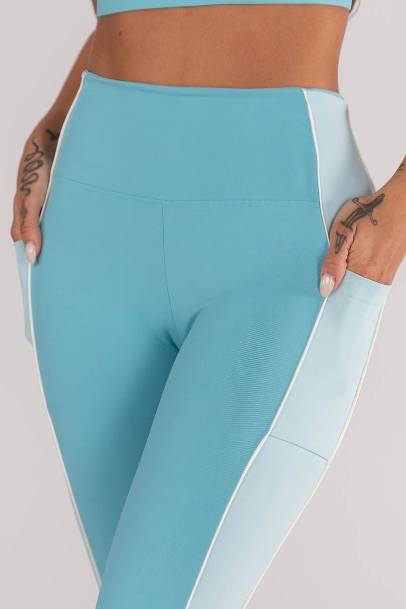 K4636-B_Calca_Legging_com_Bolso_e_Vivos_Brisa__Glacial__Perola__Ref:_K4636-B