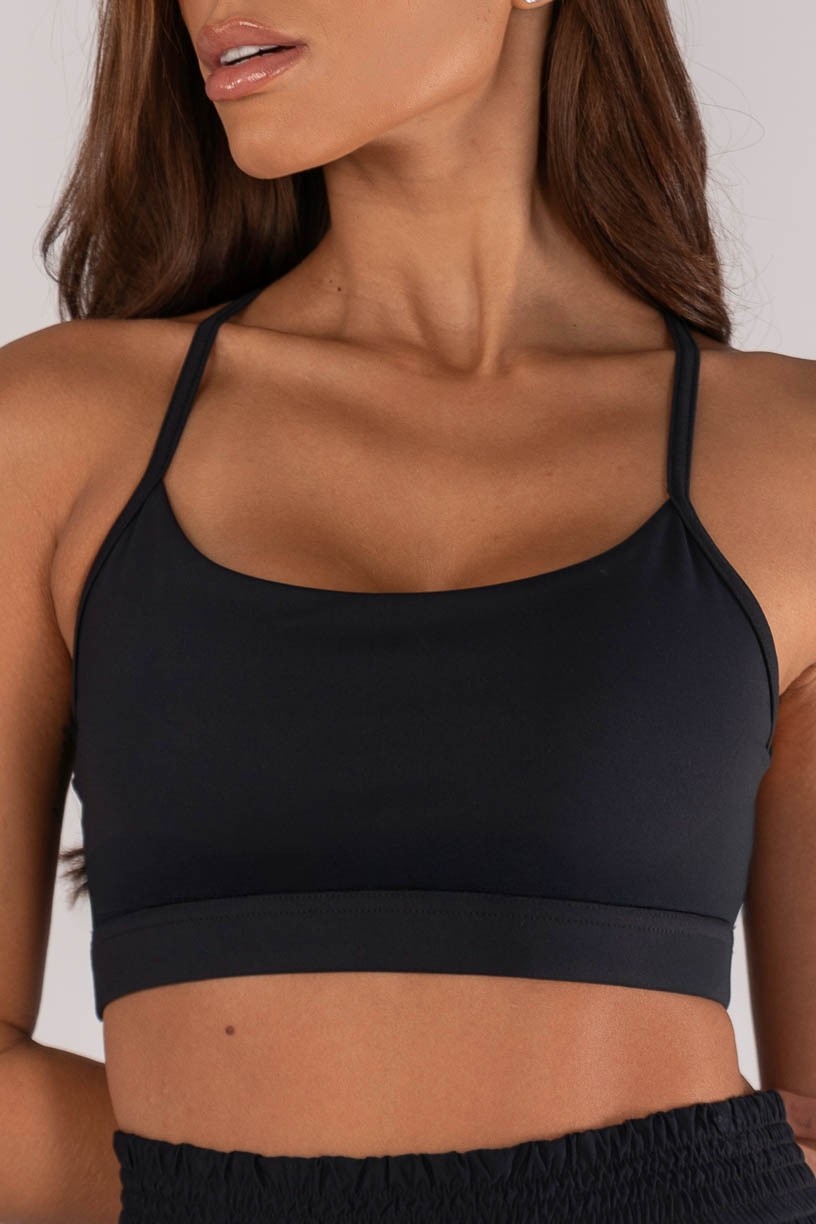 K4638-A_Top_Alcas_com_Recorte_Em_Tule_Preto__Ref:_K4638-A