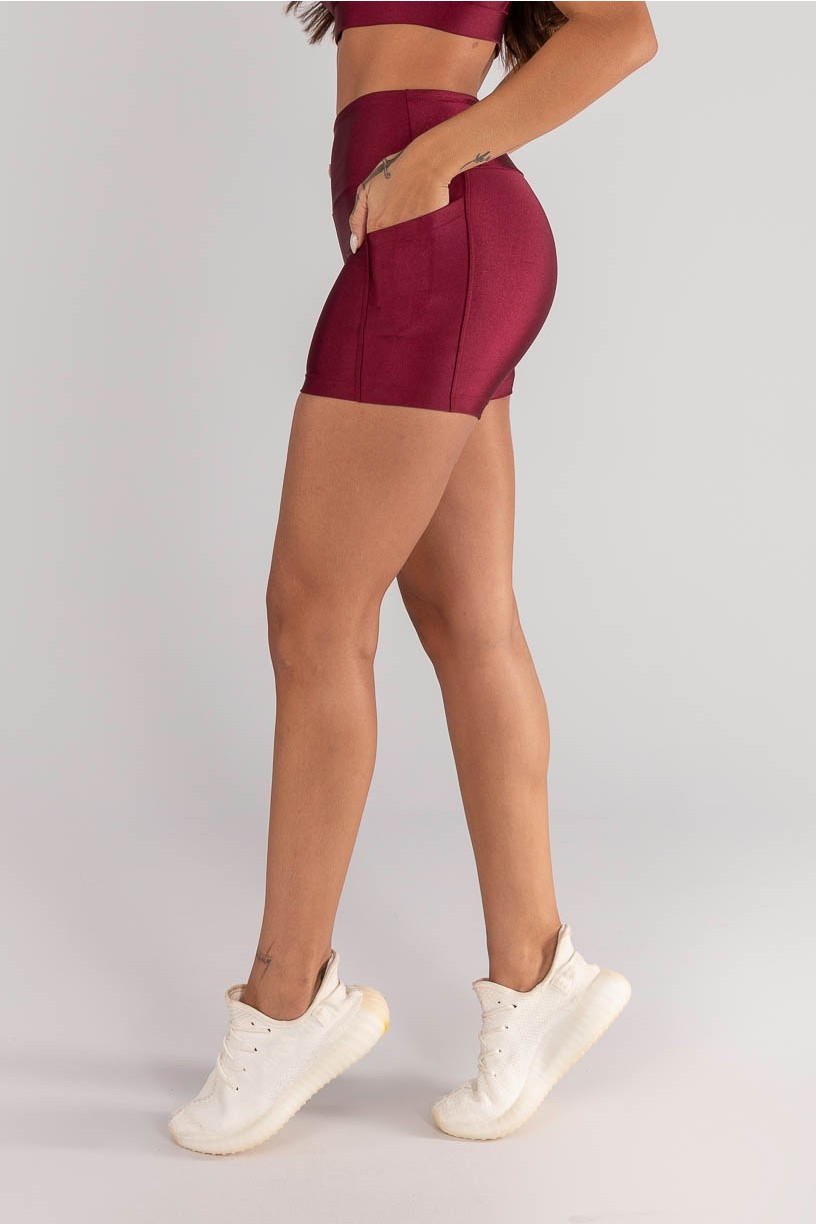 K4376-B_Short_com_Bolsos_Laterais_Vinho__Ref:_K4376-B