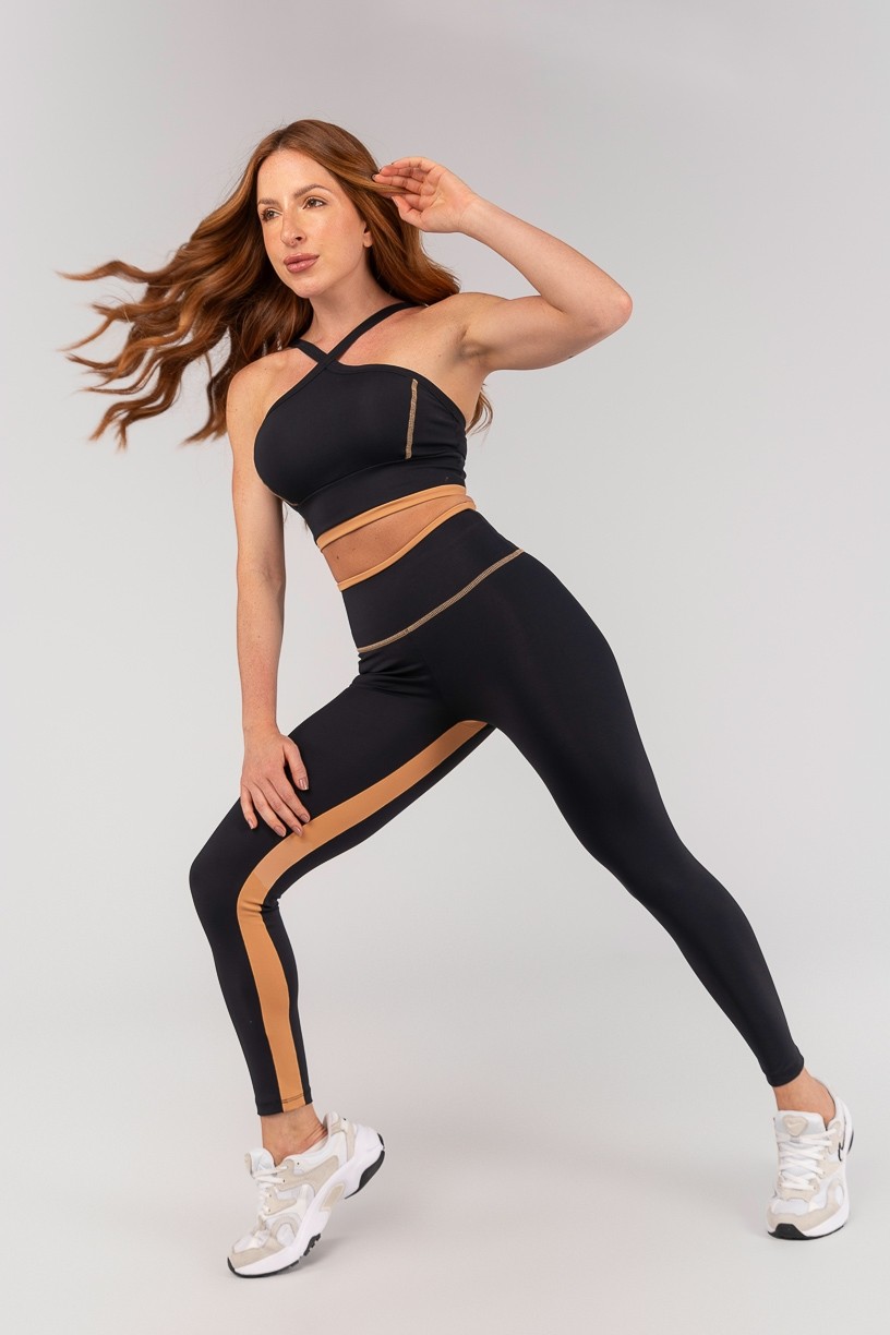K4667-A_Calca_Legging_com_Vira_e_Recorte_Entrepernas_Preto__Caramelo__Ref:_K4667-A