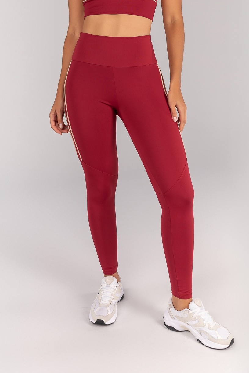 K4677-C_Calca_Legging_com_Vivos_na_Lateral_e_Recorte_Vinho__Ivory__Ref:_K4677-C