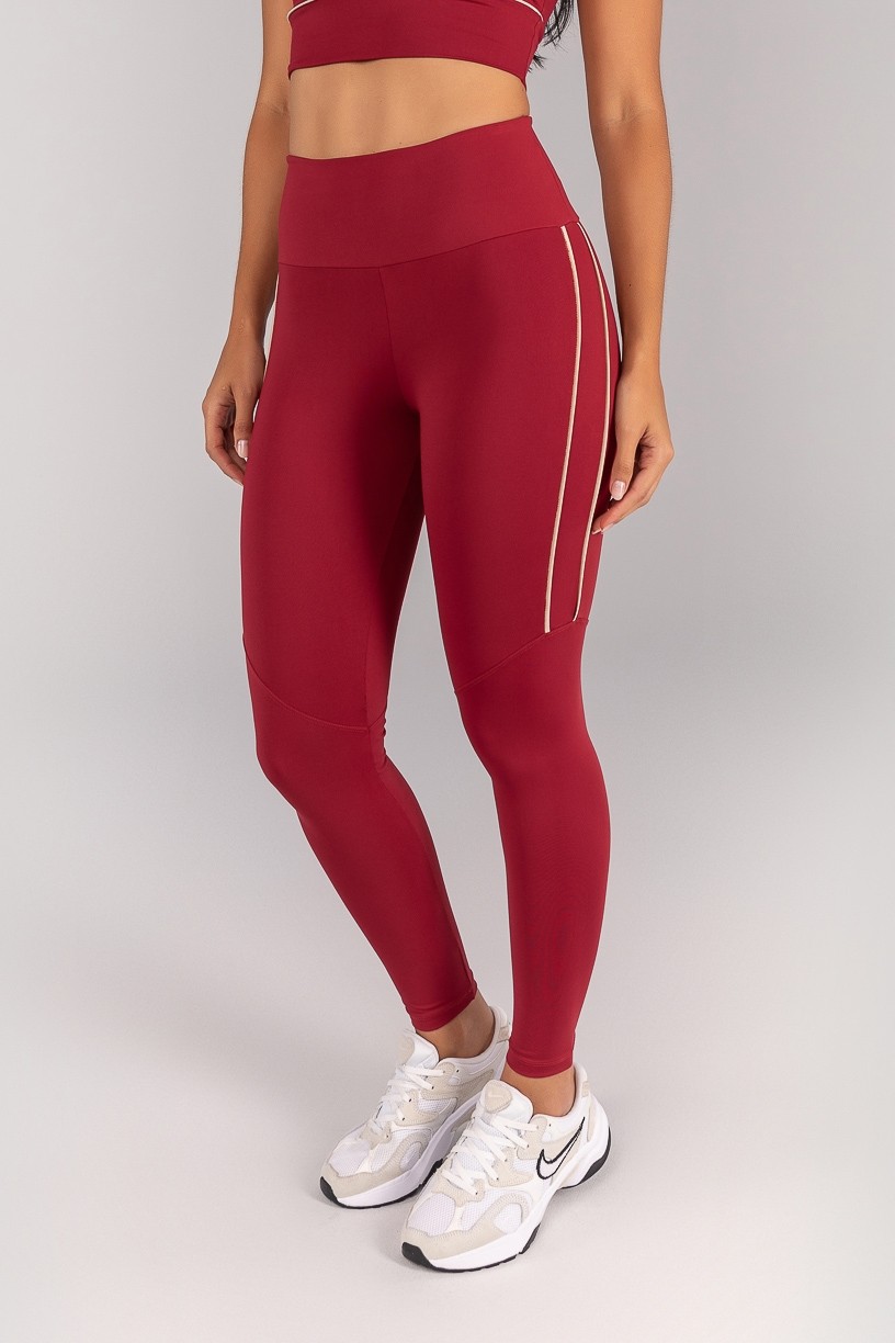 K4677-C_Calca_Legging_com_Vivos_na_Lateral_e_Recorte_Vinho__Ivory__Ref:_K4677-C