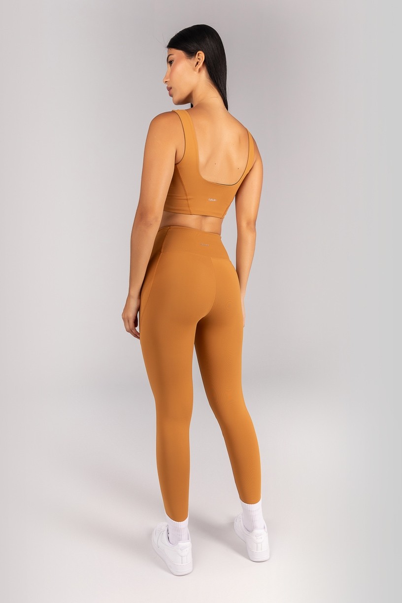 K4680-B_Calca_Legging_sem_Gancho_com_Bolso_e_Cobertura_Amendoa__Ref:_K4680-B