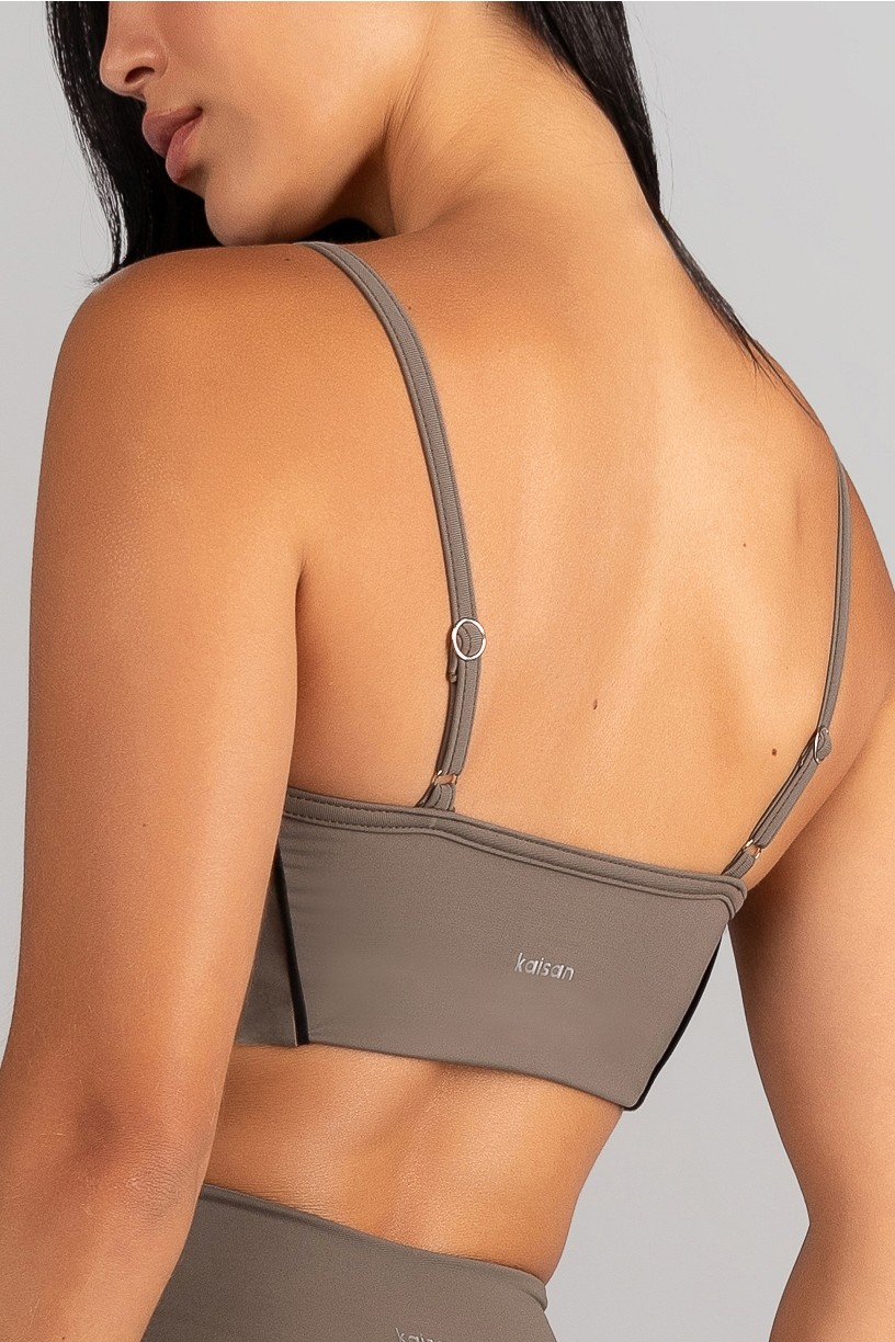 K4682-B_Top_com_Vivo_e_Vies_Contrastante_Oliva__Preto__Ref:_K4682-B