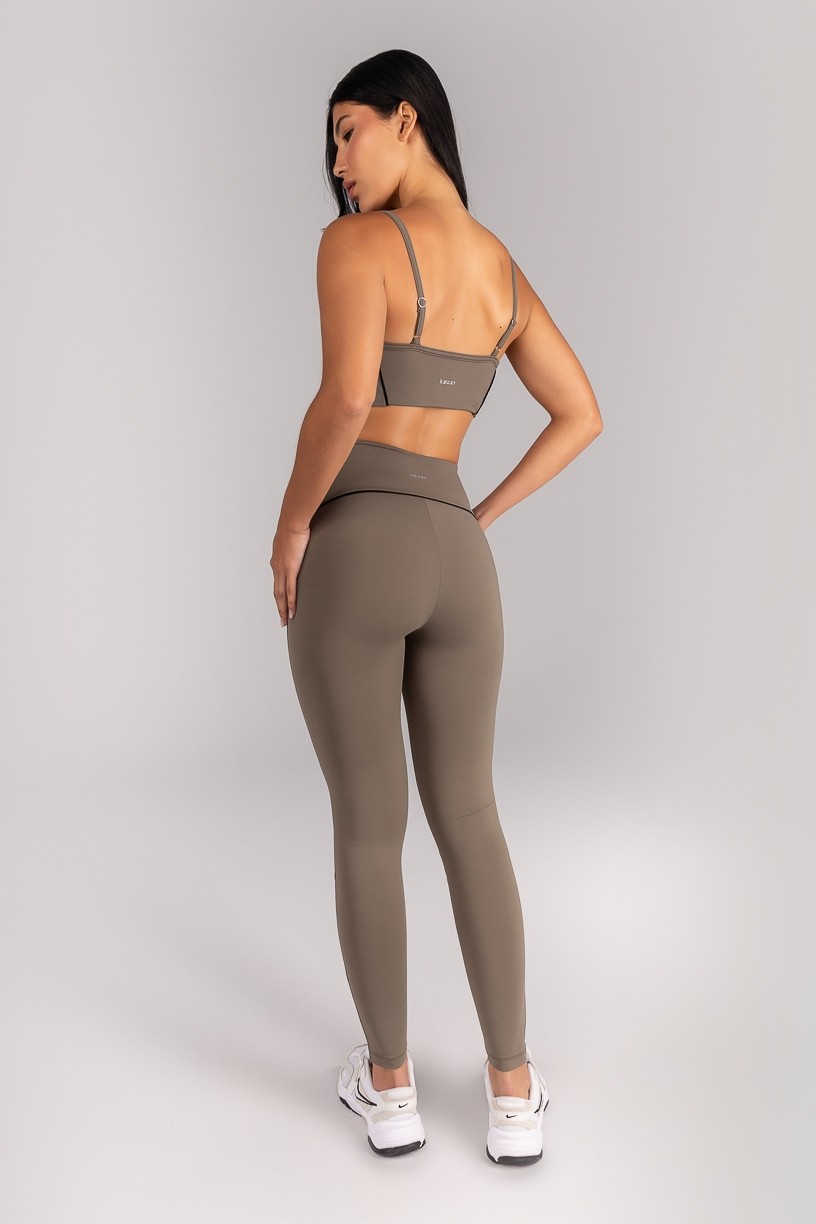 K4683-B_Calca_Legging_com_Vivo_e_Vies_Contrastante_Oliva__Preto__Ref:_K4683-B