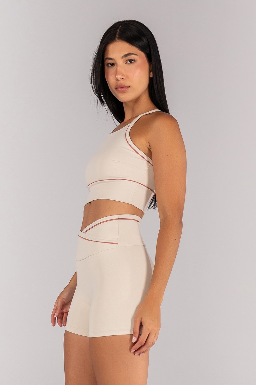 K4685-A_Top_Halter_com_Vivo_Contrastante_nas_Alcas_Off-White__Telha__Ref:_K4685-A