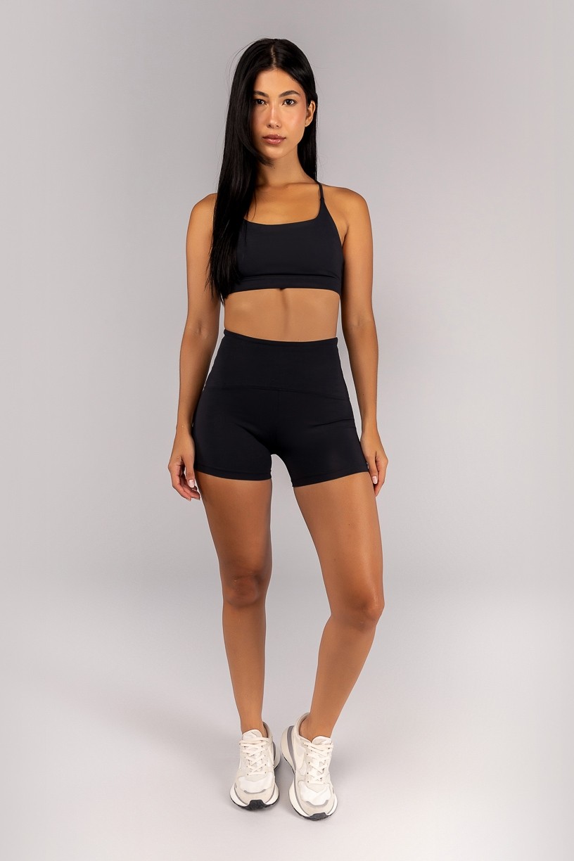 K4688-B_Top_com_Tiras_Trabalhadas_nas_Costas_Preto__Ref:_K4688-B