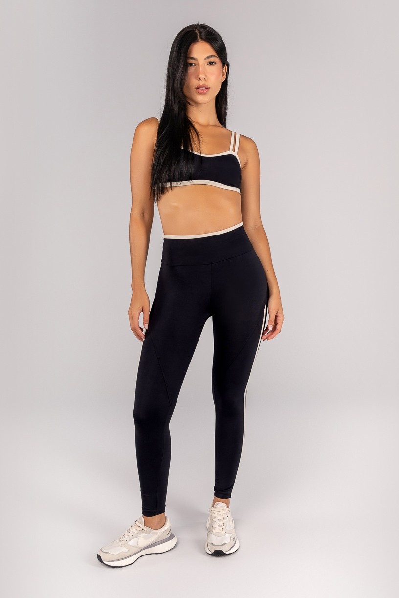 K4694-A_Calca_Legging_com_Chapado_e_Vira_Preto__Off-White__Ref:_K4694-A
