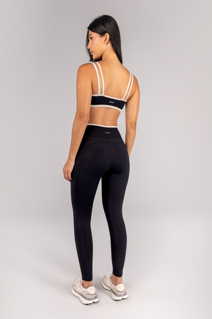K4694-A_Calca_Legging_com_Chapado_e_Vira_Preto__Off-White__Ref:_K4694-A