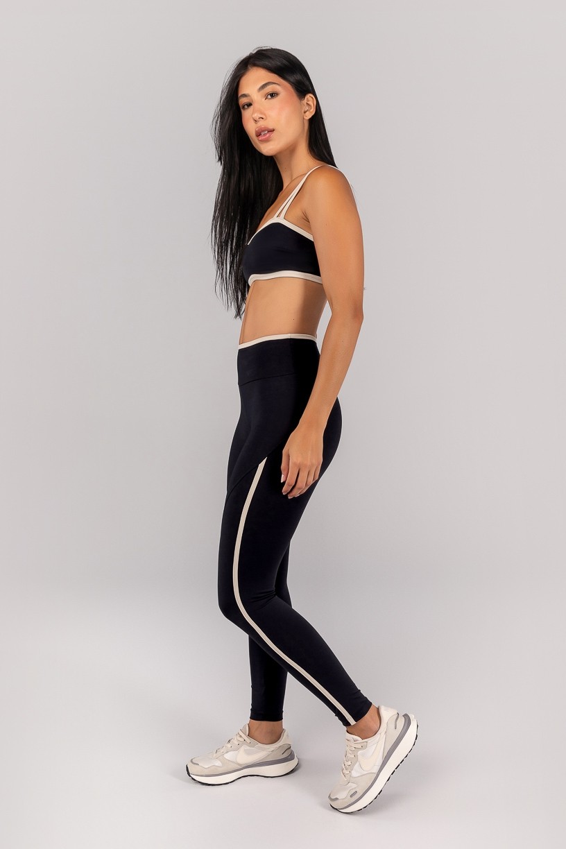 K4694-A_Calca_Legging_com_Chapado_e_Vira_Preto__Off-White__Ref:_K4694-A