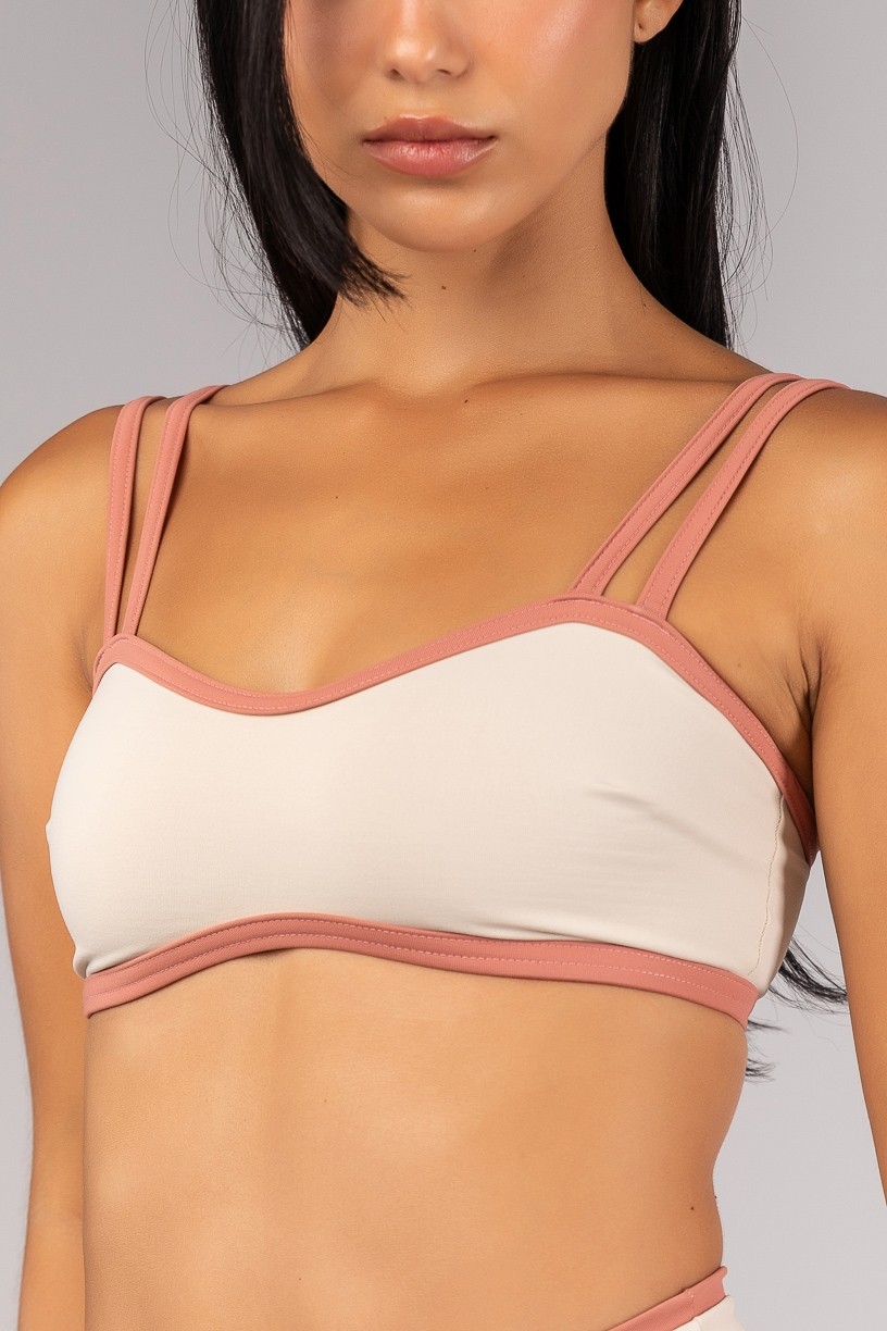 K4693-B_Top_com_Alcas_Duplas_e_Decote_Sinuoso_Off-White__Telha__Ref:_K4693-B
