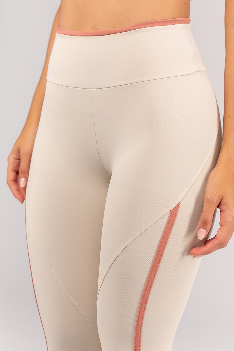 K4694-B_Calca_Legging_com_Chapado_e_Vira_Off-White__Telha__Ref:_K4694-B