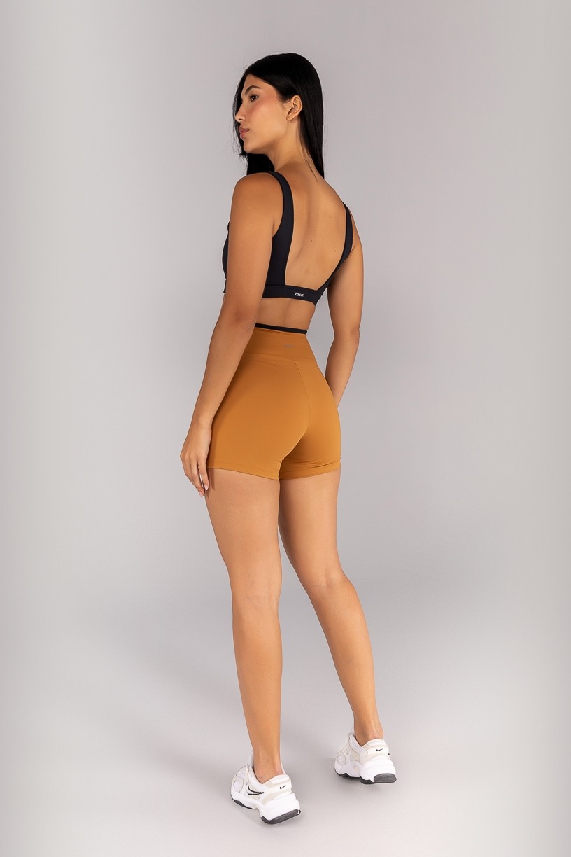 K4696-A_Top_com_Alcas_Largas_e_Costas_Abertas_Preto__Ref:_K4696-A