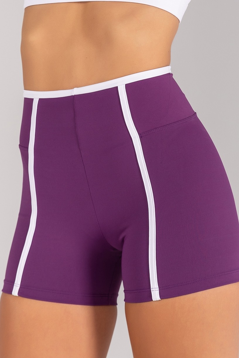 K4697-B_Short_com_Cos_de_Vira_e_Chapados_Ametista__Branco__Ref:_K4697-B