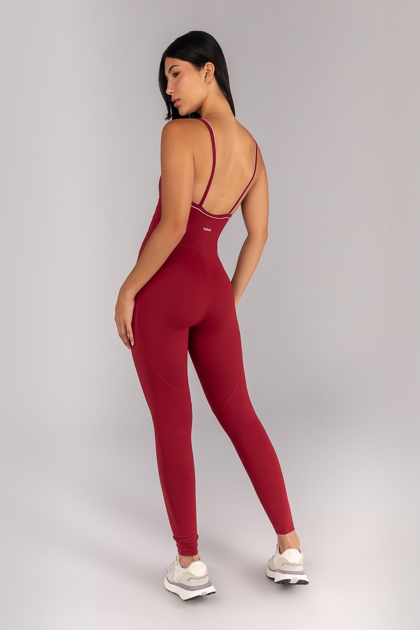 K4698-B_Macacao_Padrao_Vinho__Off-White__Ref:_K4698-B