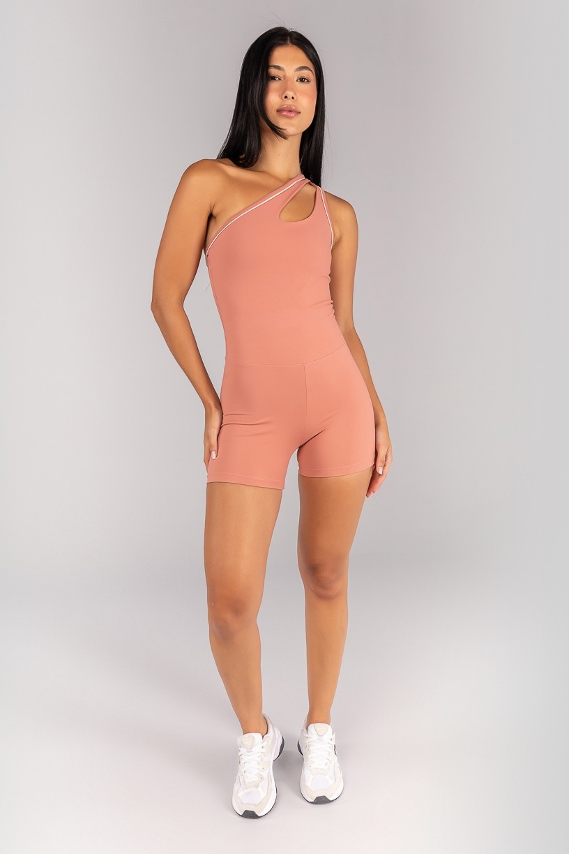 K4699-B_Macaquinho_Assimetrico_com_Abertura_no_Decote_Telha__Off-White__Ref:_K4699-B