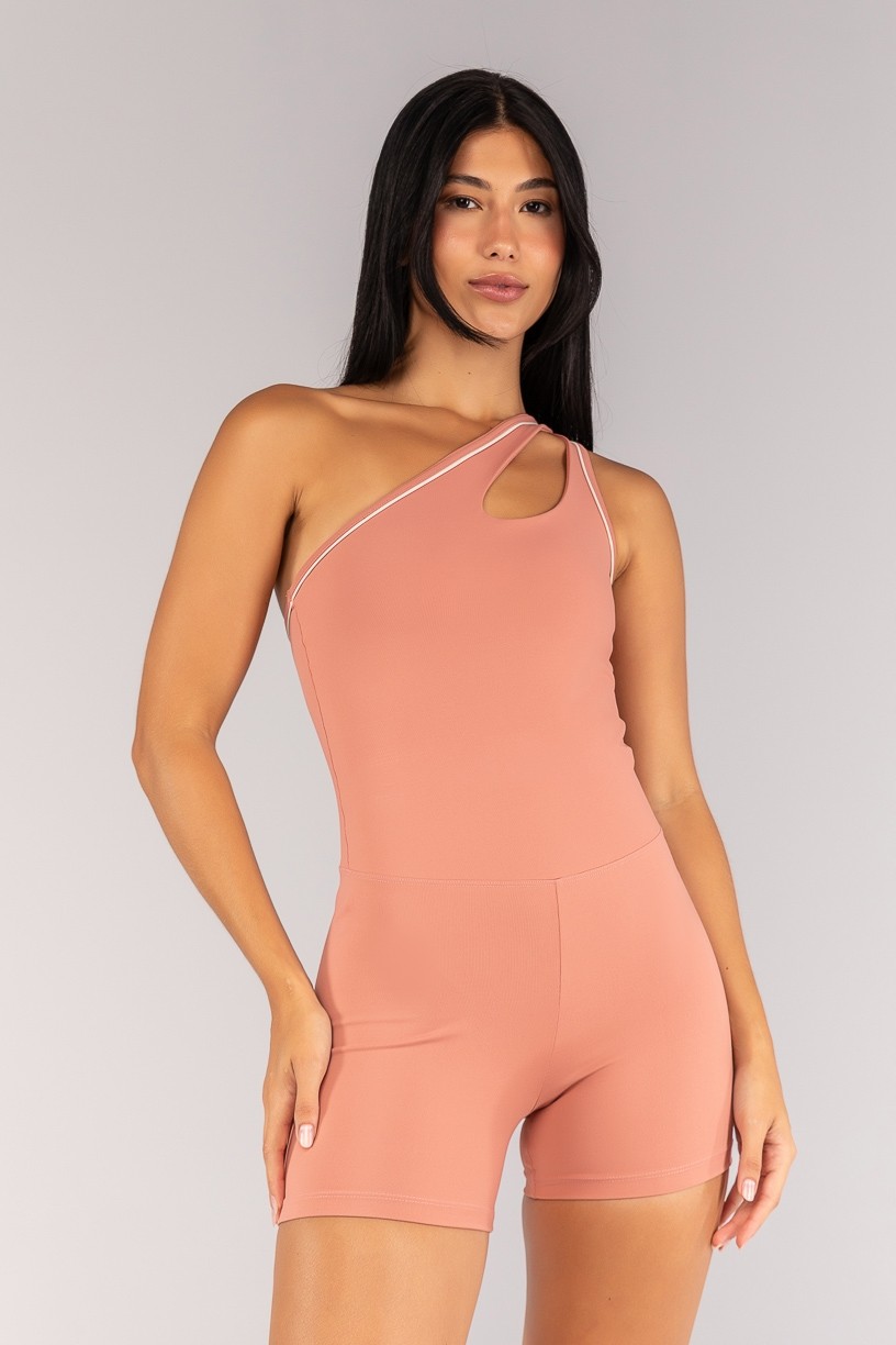 K4699-B_Macaquinho_Assimetrico_com_Abertura_no_Decote_Telha__Off-White__Ref:_K4699-B