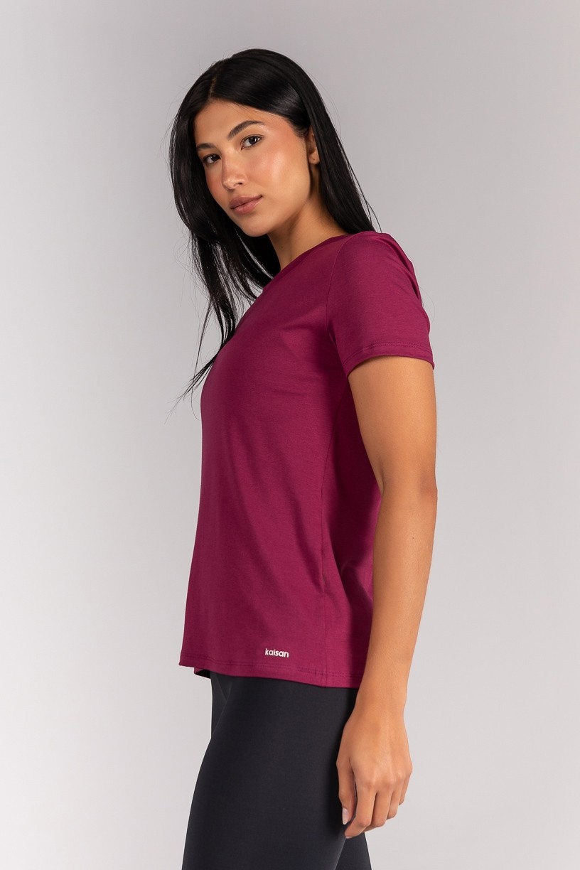 K4702-A_Blusa_com_Abertura_nas_Costas_Vinho__Ref:_K4702-A