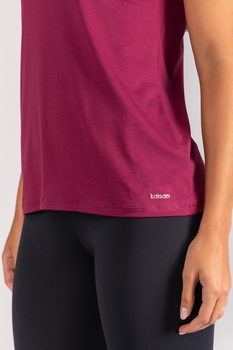K4702-A_Blusa_com_Abertura_nas_Costas_Vinho__Ref:_K4702-A