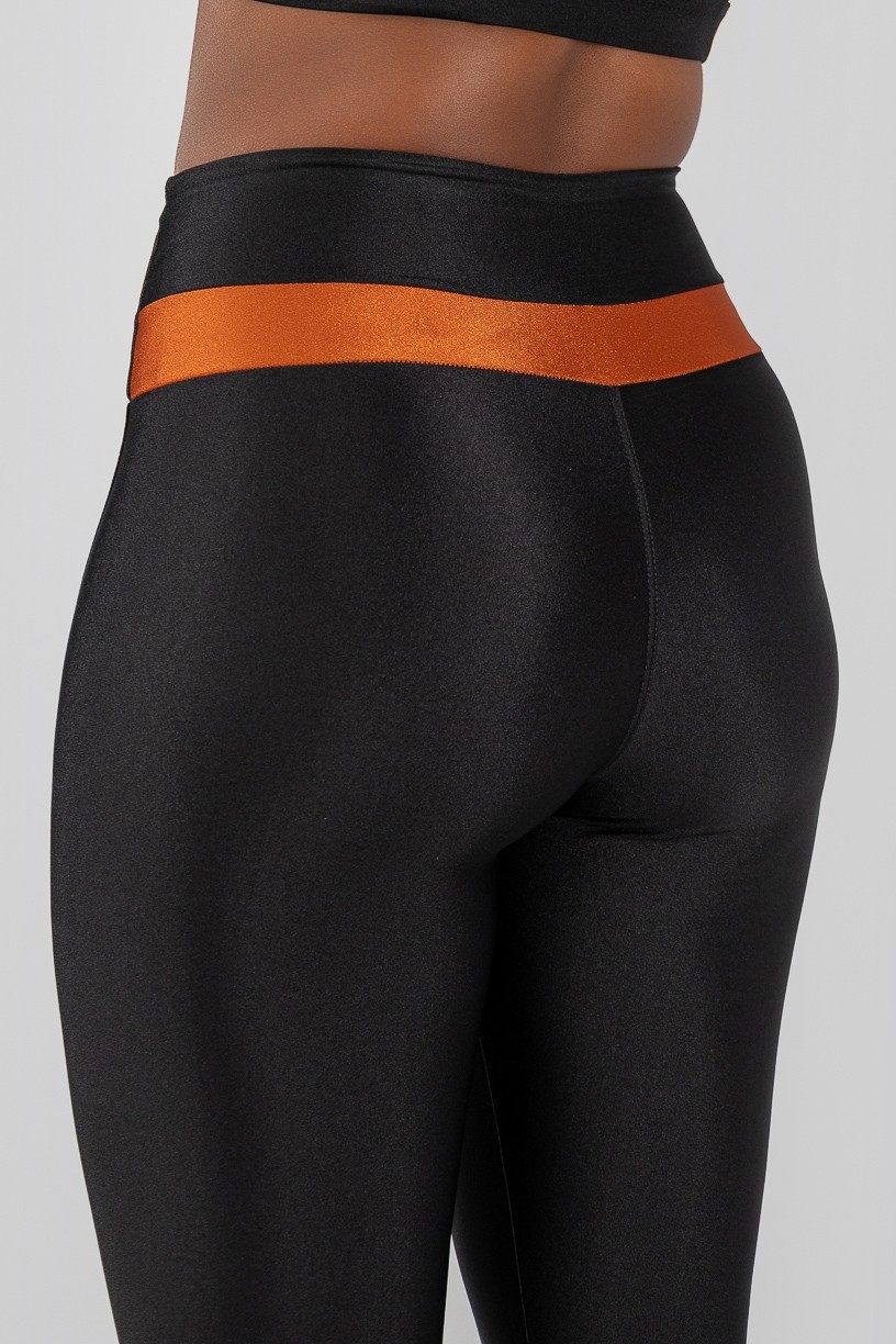 K4155-D_Calca_Legging_com_Recorte_no_Cos_Preto__Bronze__Ref:_K4155-D