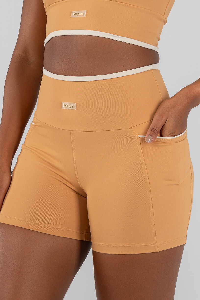 K4706-B_Short_com_Bolsos_e_Vivos_Caramelo__Ref:_K4706-B
