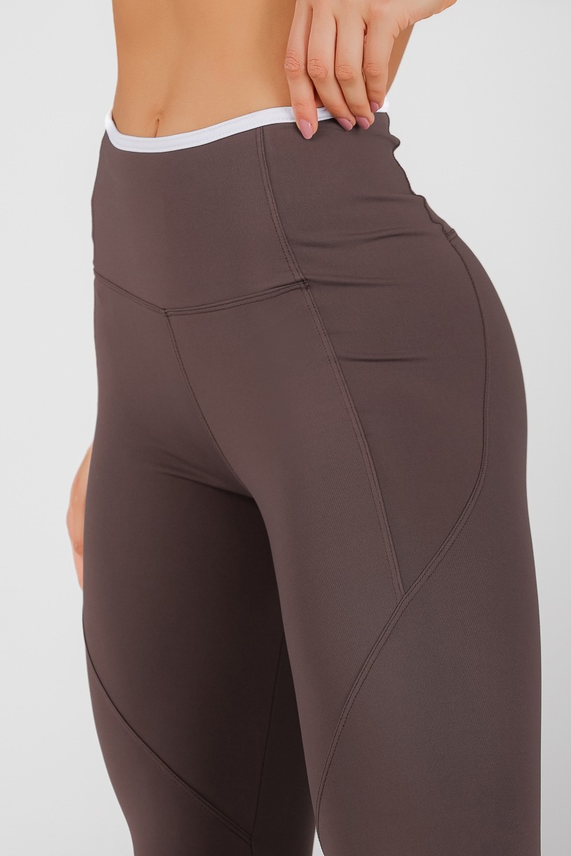 K4813-A_Calca_Legging_com_Bolso_e_Vira_Trufa__Branco__Ref:_K4813-A