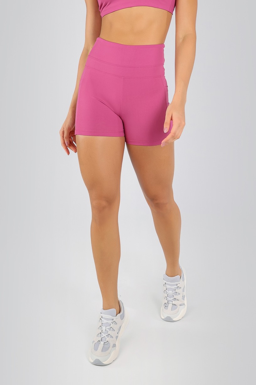 K4717-B_Short_com_Recorte_no_Cos_e_Bolsos_nas_Laterais_Sorbet__Ref:_K4717-B