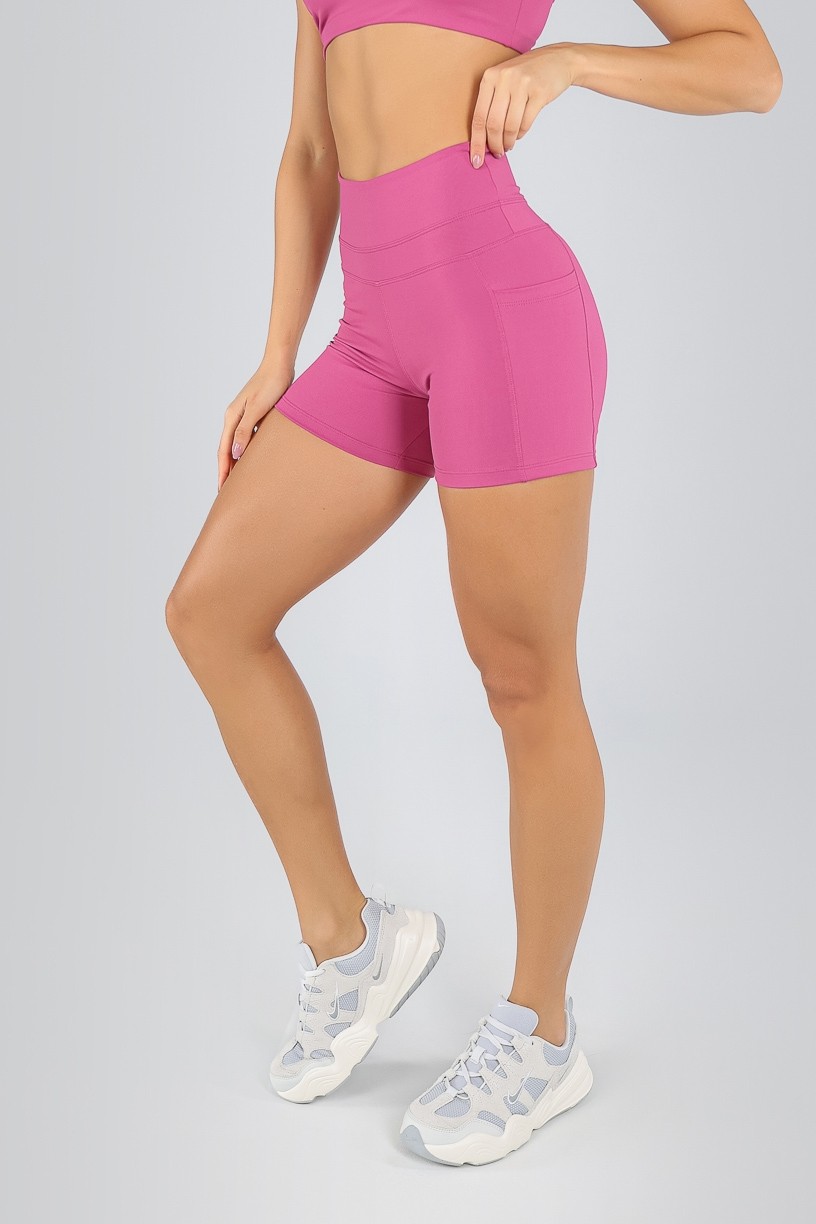 K4717-B_Short_com_Recorte_no_Cos_e_Bolsos_nas_Laterais_Sorbet__Ref:_K4717-B