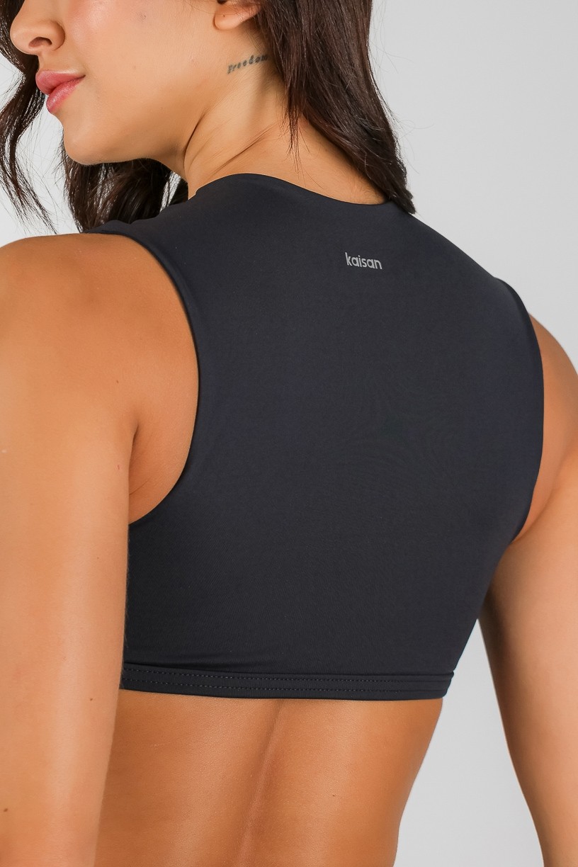 K4707-A_Top_com_Mangas_e_Decote_Reto_Preto__Ref:_K4707-A