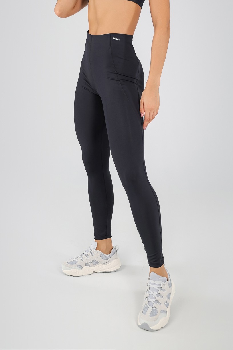 K4708-A_Calca_Legging_sem_Cos_Aparente_e_Bolso_Lateral_Preto__Ref:_K4708-A