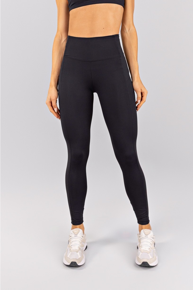 K4751-A_Calca_Legging_com_Bolsos_e_Recortes_Preto__Ref:_K4751-A