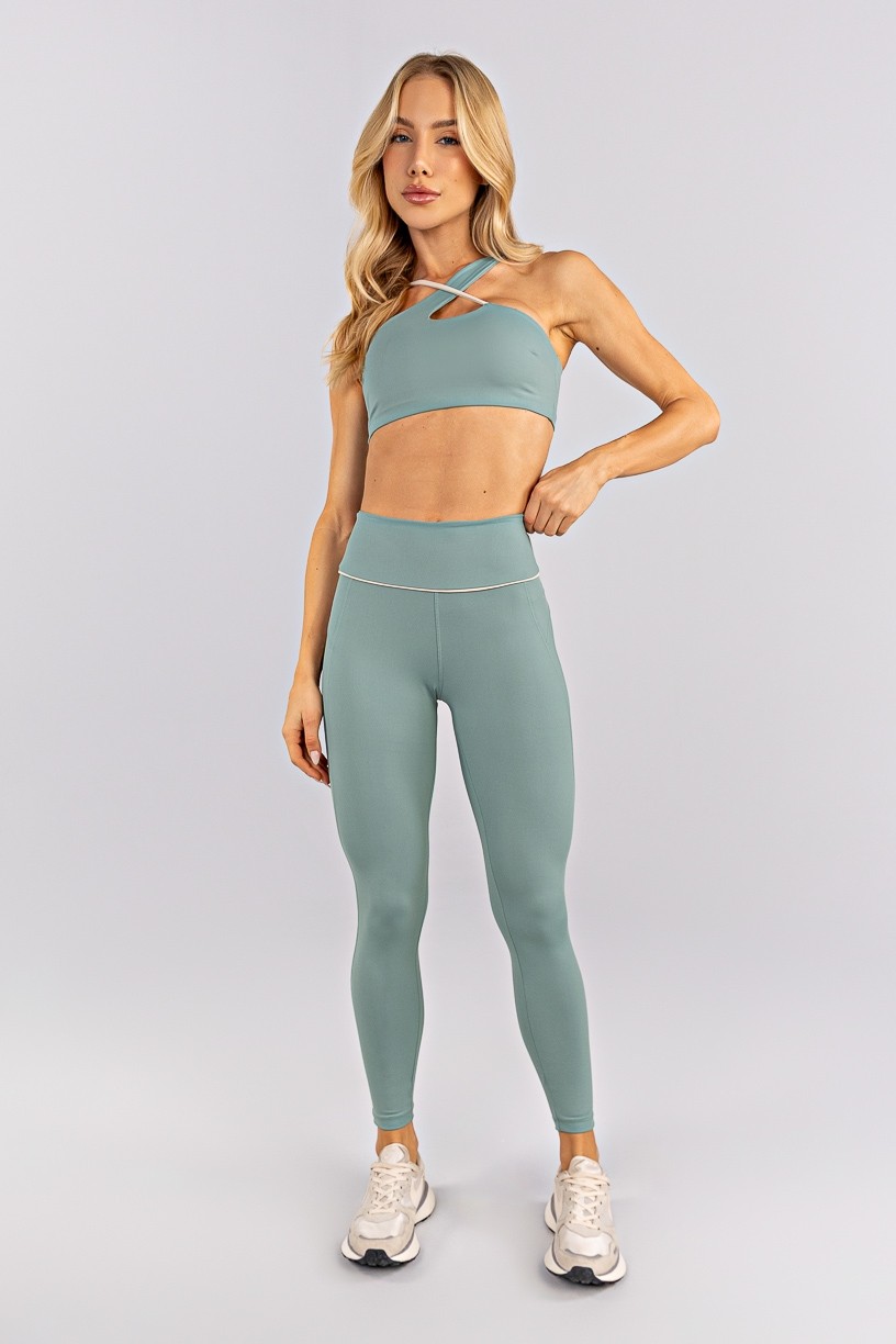 K4753-A_Top_Assimetrico_com_Alca_Contrastante_Citrus__Off-White__Ref:_K4753-A