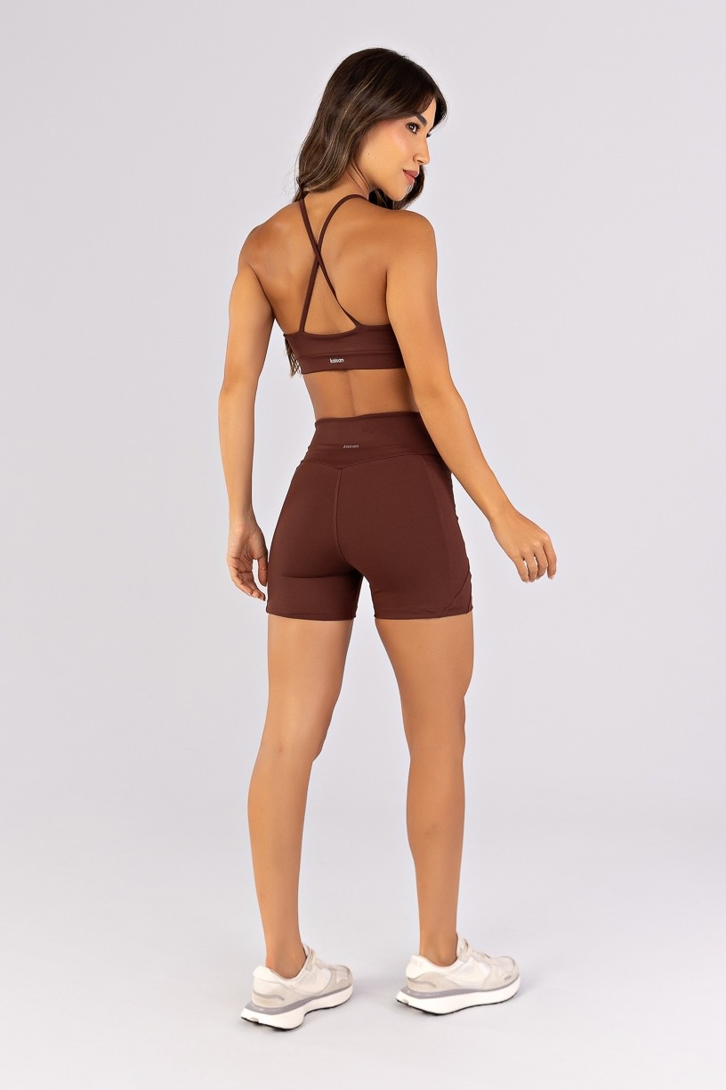 K4783-B_Short_com_Bolsos_e_Recortes_Cafe__Ref:_K4783-B