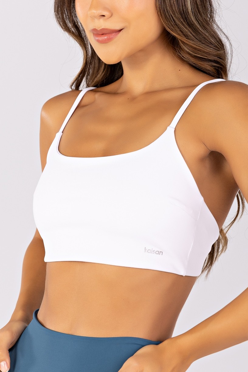 K4787-A_Top_com_Tiras_Triplas_nas_Costas_Branco__Ref:_K4787-A