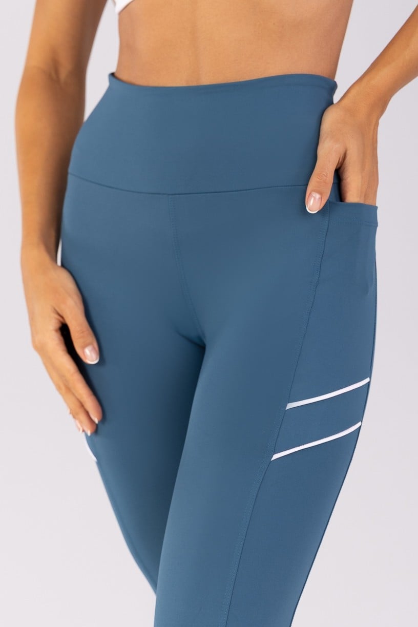 K4788-A_Calca_Legging_com_Vivos_nos_Bolsos_Laterais_Alquimia__Branco__Ref:_K4788-A