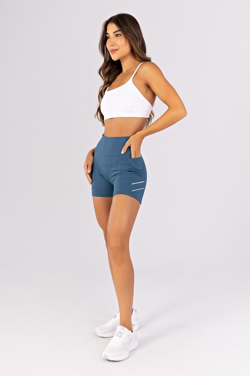 K4789-A_Short_com_Vivos_nos_Bolsos_Laterais_Alquimia__Branco__Ref:_K4789-A