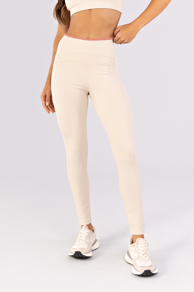 K4791-A_Calca_Legging_com_Recortes_e_Vira_Contrastante_Off-White__Telha__Ref:_K4791-A